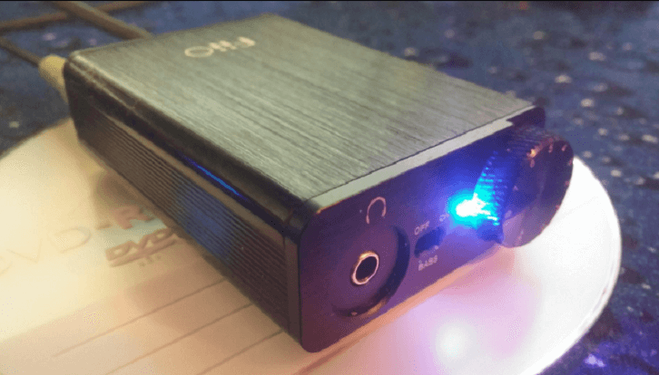 FiiO E10K USB DAC و تقویت کننده هدفون