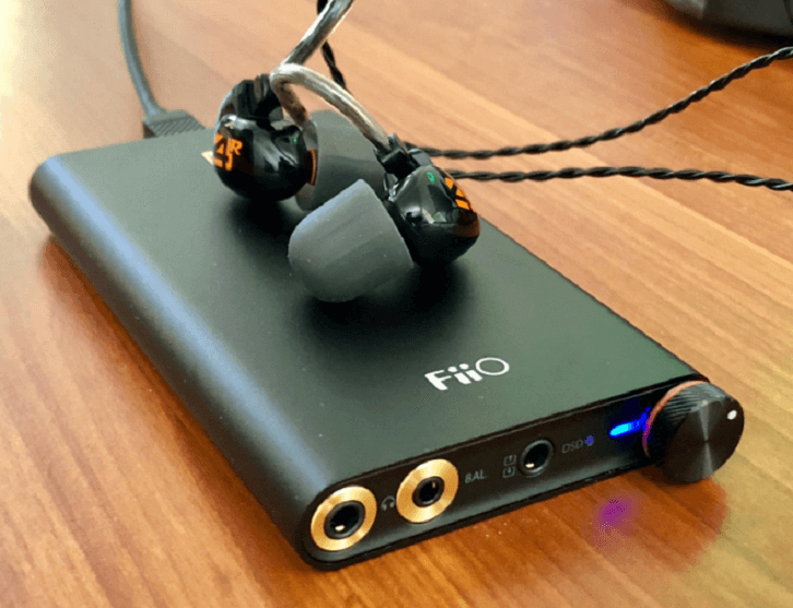 FiiO Q1 Mark II dac Westone and W4r headphones
