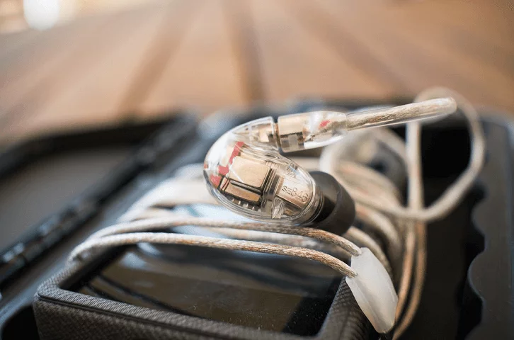 Astell & Kern AK100 II with Shure SE846