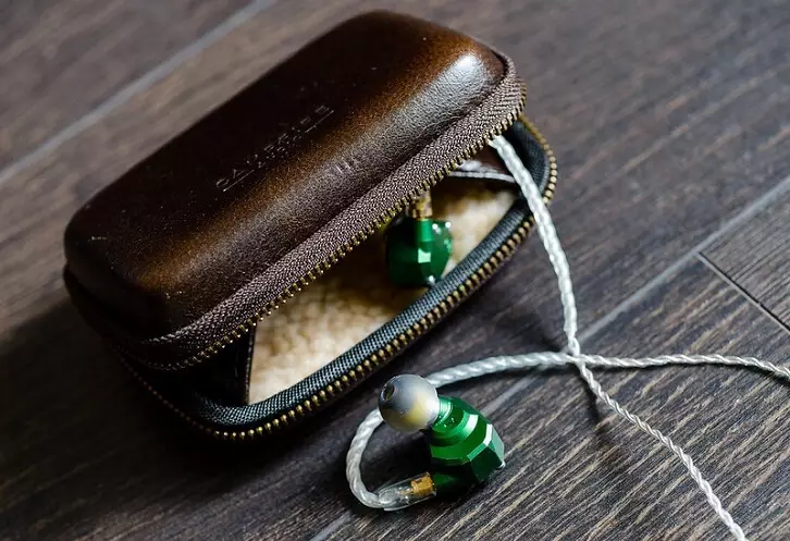 Campfire Audio Andromeda