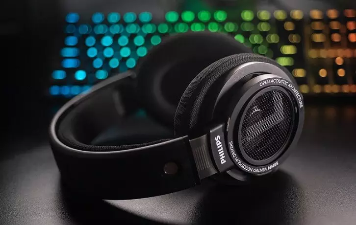 Philips SHP9500