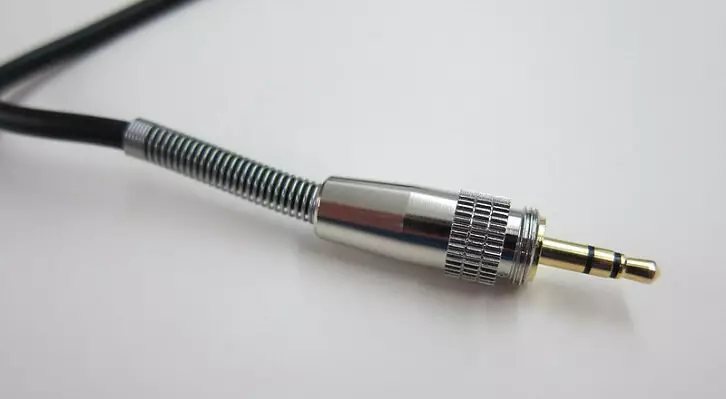 ATH-M50 - 3.5mm Audio Plug