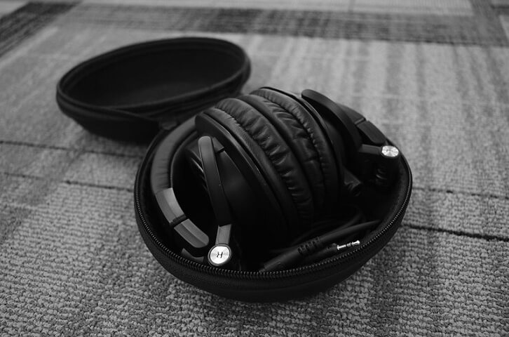 ATH-M50x Headphones in SL-HP-01 Case