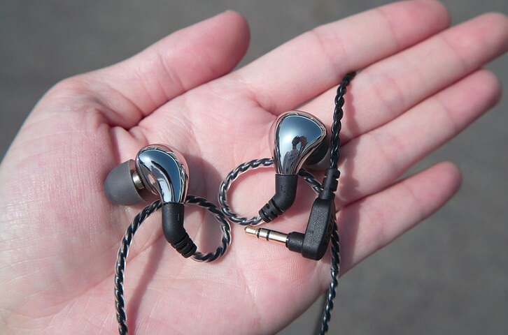 The BLON BL03 are small and perfect for folks with small ears