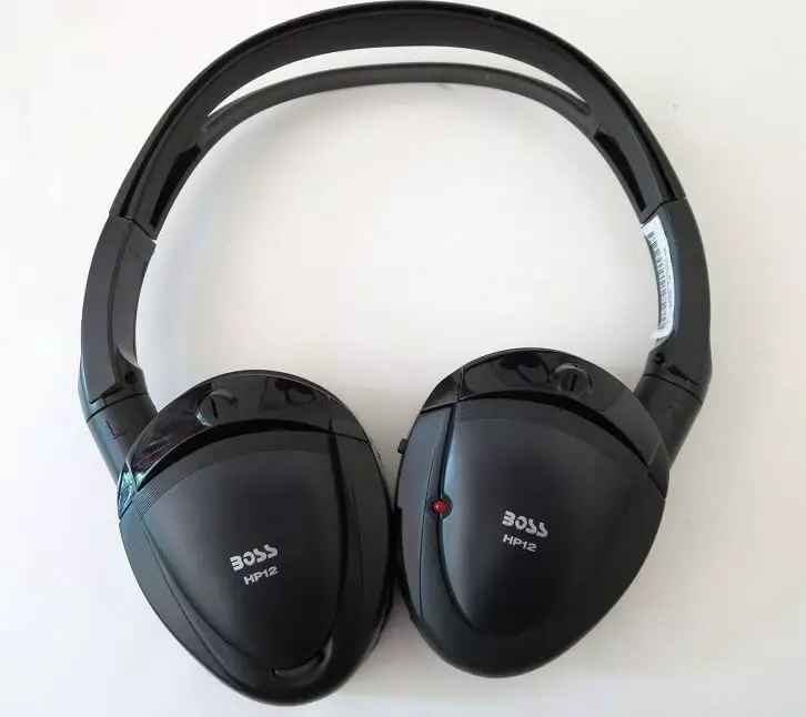 BOSS Audio Systems HP12 Infrared Foldable Wireless Headphone