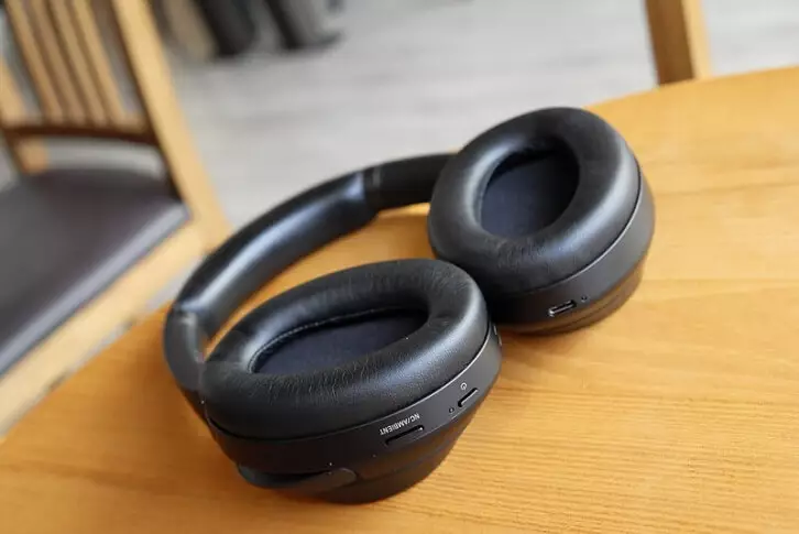 SONY Wireless Noise Canceling WH-1000XM3