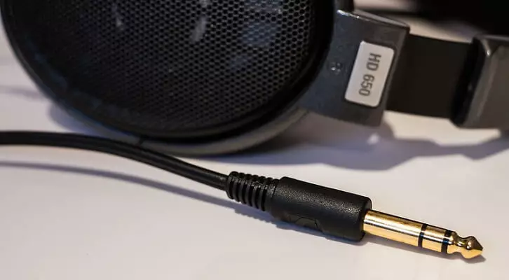 Sennheiser-hd-650-6.3mm-jack-plug