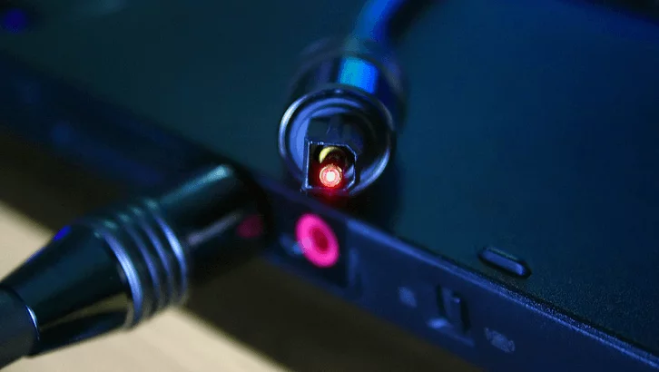 toslink-optical-connector