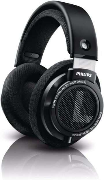 photo of the Philips<br> SHP9500