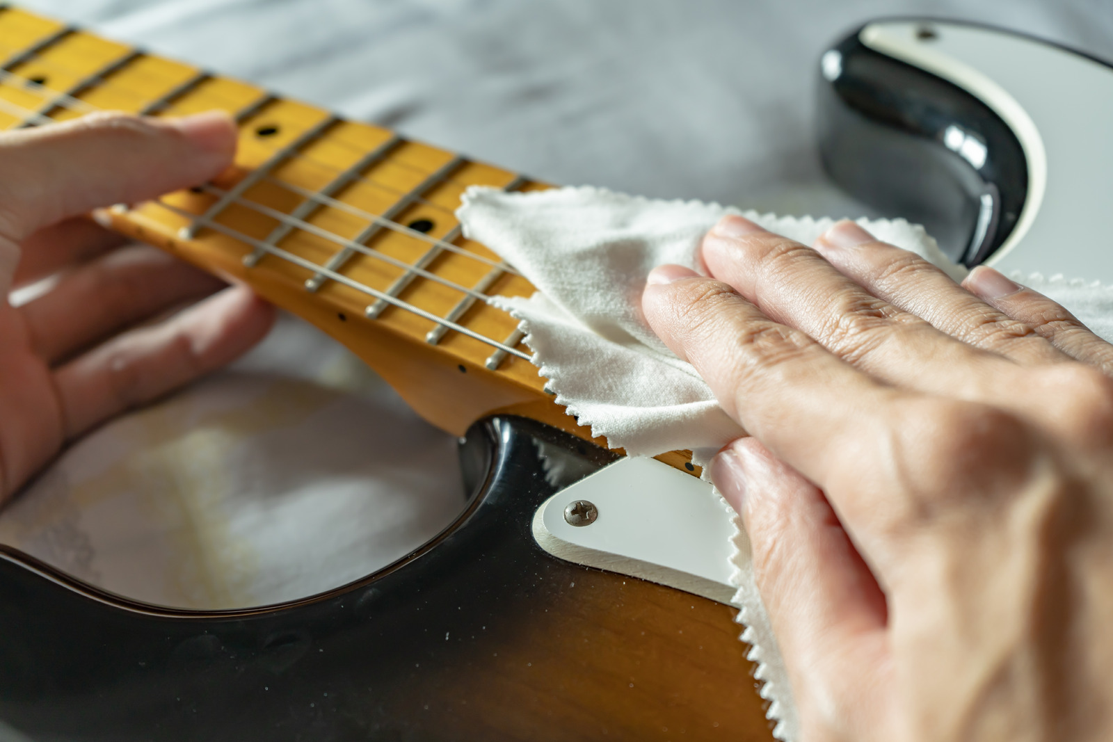 Guitar how to clean ebony fretboard