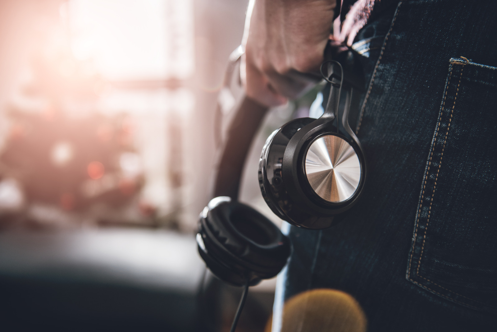 How To Stop Headphones From Hurting Your Ears SoundGearLab