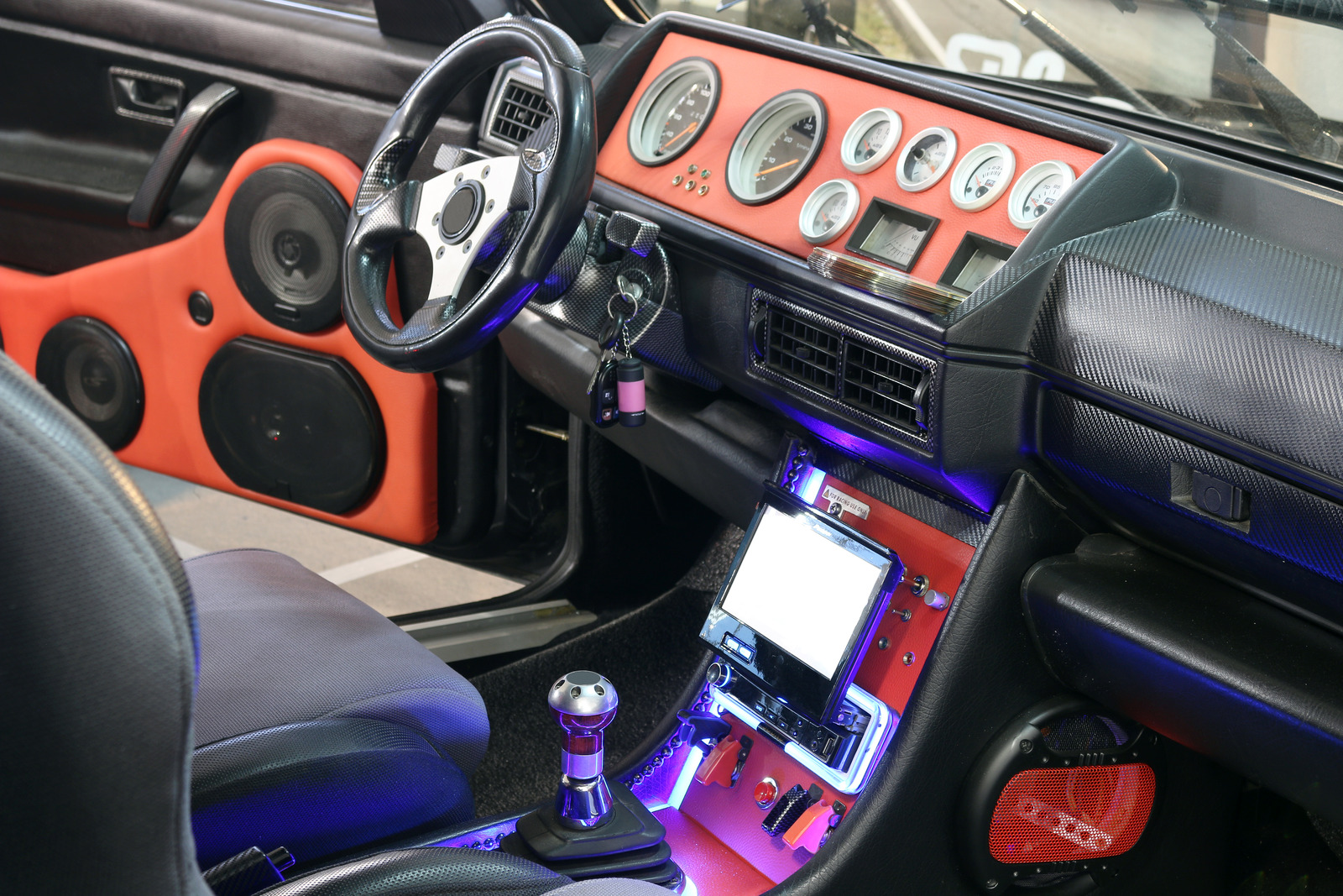 How to Soundproof Your Car: Less Noise, Better Audio | SoundGearLab
