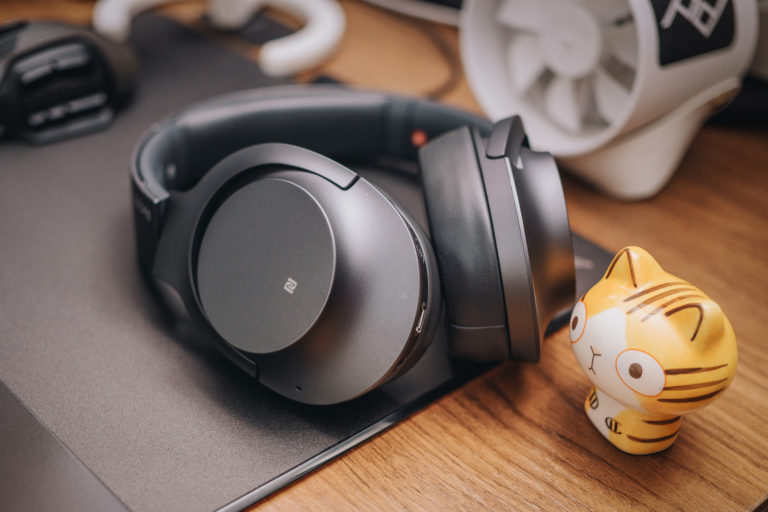 Best Streaming Headset for Gamers in 2024 SoundGearLab