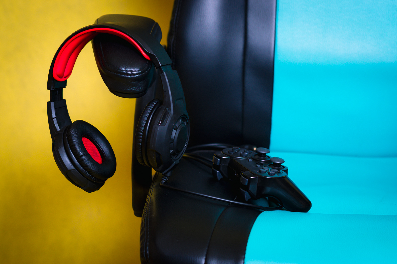 Best HyperX Headsets for Gaming (2024 Buyer's Guide) SoundGearLab