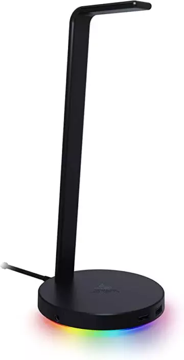 photo of the Razer Base Station V2 Chroma