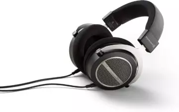 photo of the Beyerdynamic Amiron