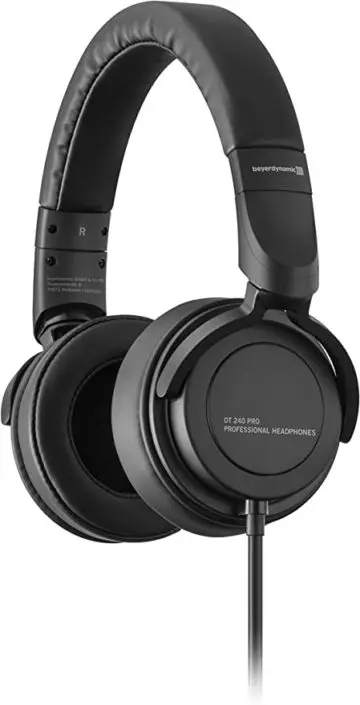 photo of the Beyerdynamic DT 240 Pro
