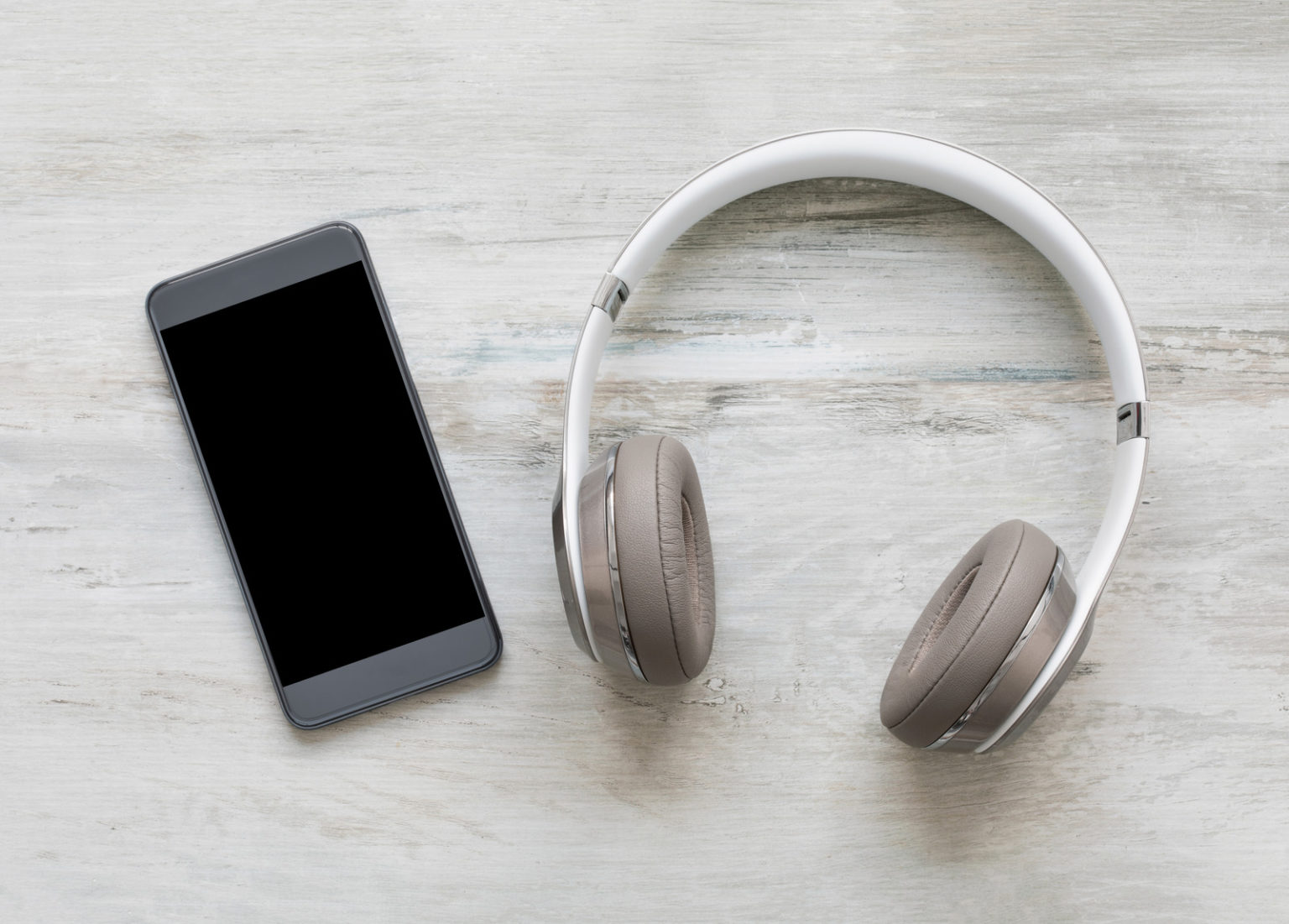 How To Make an Alarm Go Through Headphones | SoundGearLab