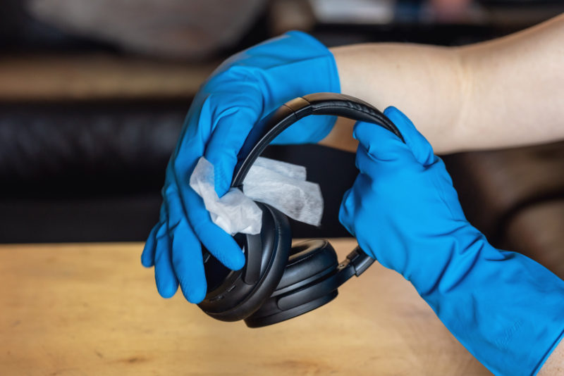 Why do my headphones sound muffled? How to fix? SoundGearLab