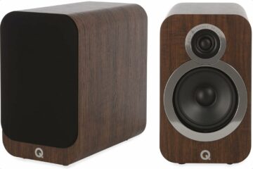 photo of the Q Acoustics 3020i